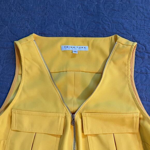 Trina Turk 'Karmandy' Zipper-Front Sleeveless Top, Buttercup size medium - Picture 6 of 11